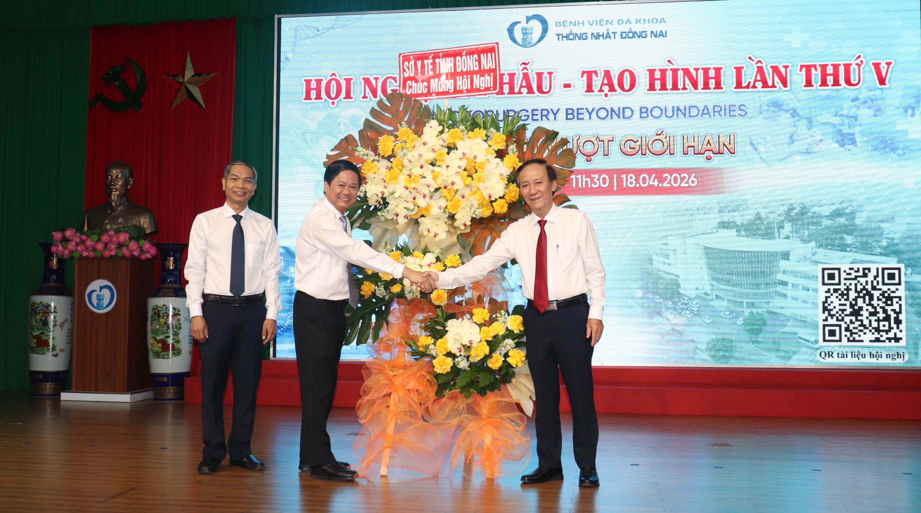 Hội nghị Vi phẫu tạo hình lần thứ V cập nhật nhiều kỹ thuật điều trị hiện đại