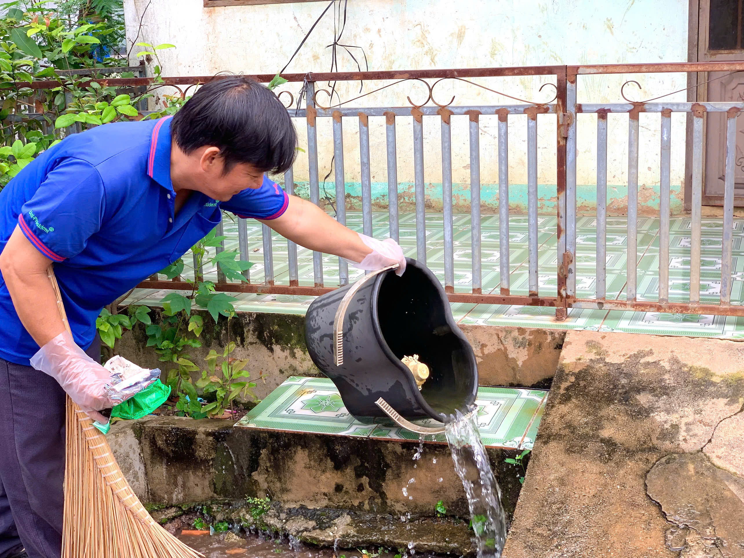Lộc Quang, Đa Kia tăng cường diệt lăng quăng, phòng sốt xuất huyết
